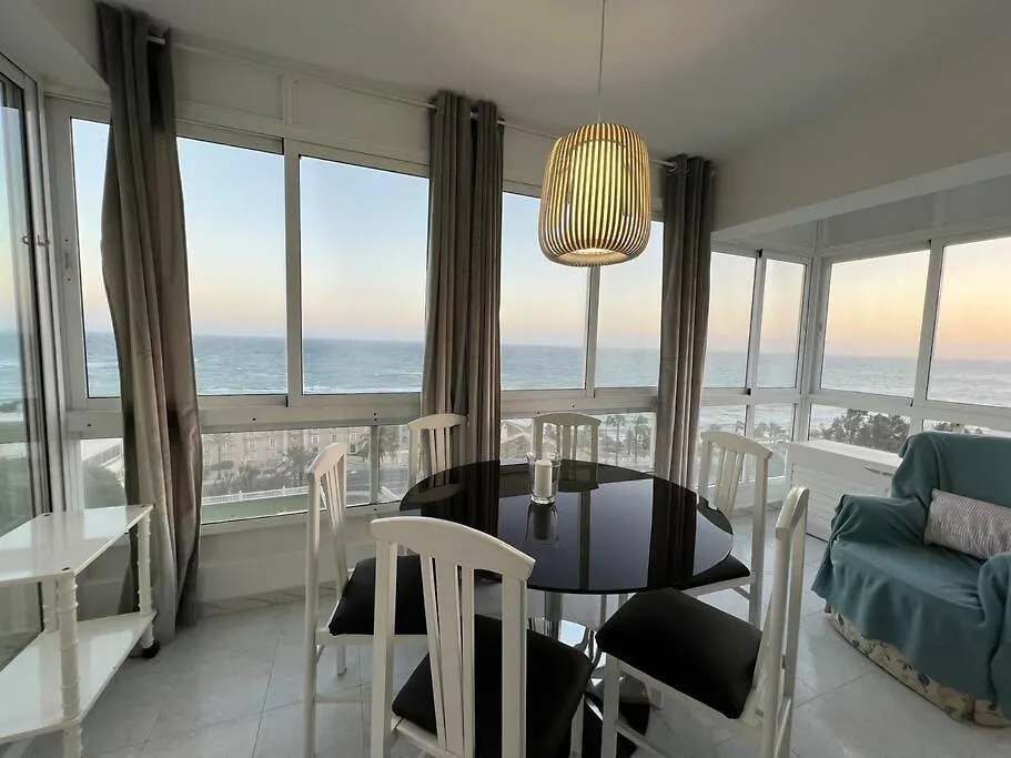 Apartmán El Cisne En La Playa Benalmádena